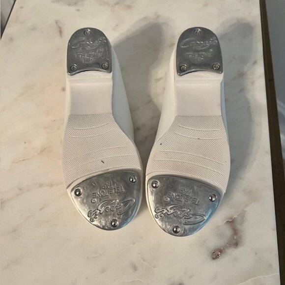 Capezio Girls White Tap Shoes 12M - Picture 2 of 6